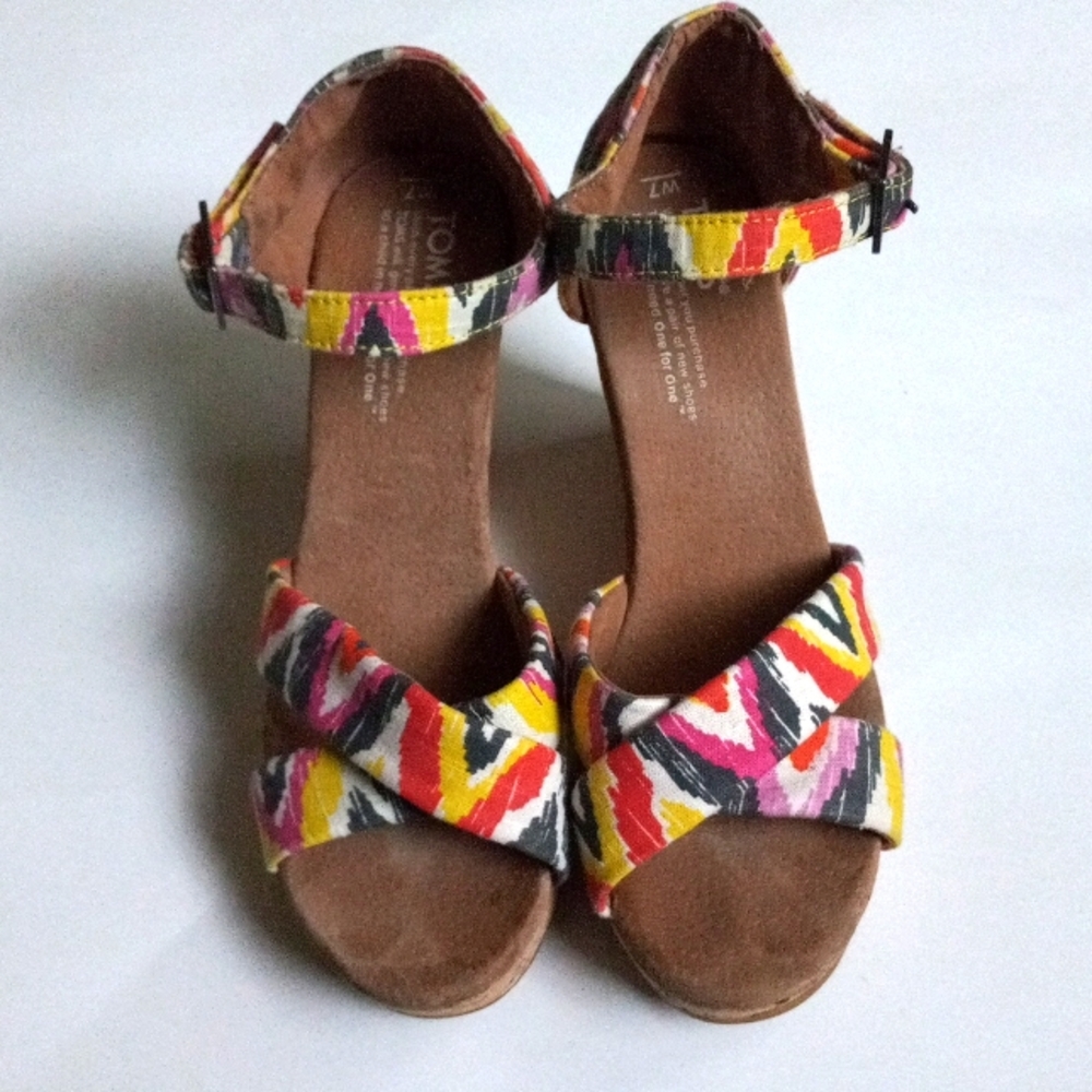TOMS MULTICOLOR WEDGES